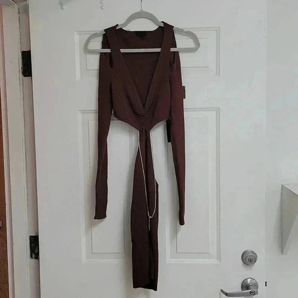 NWT h:ours Caeden Knit Dress with Chain in Chocolate - Picture 2 of 13